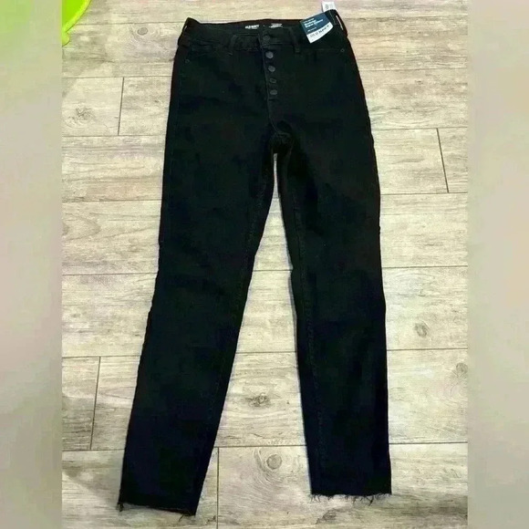 NWT Old Navy Extra High Rise Rockstar Super Skinny Button Up Jeans Size 8 - Picture 1 of 9